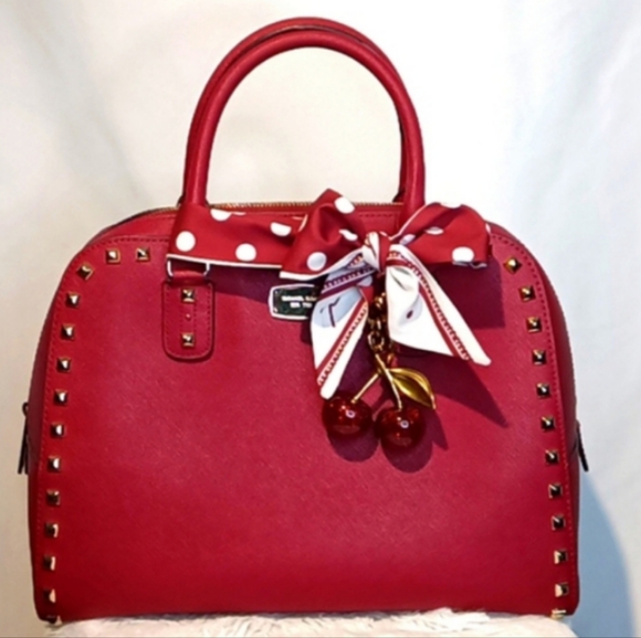 CHERRY KEYCHAIN BAG CHARMS π - Picture 3 of 15